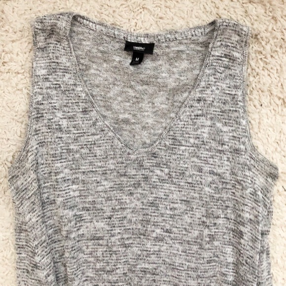Gray Flowy Tank - Picture 3 of 4